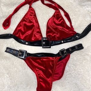 Red Velvet rave set
